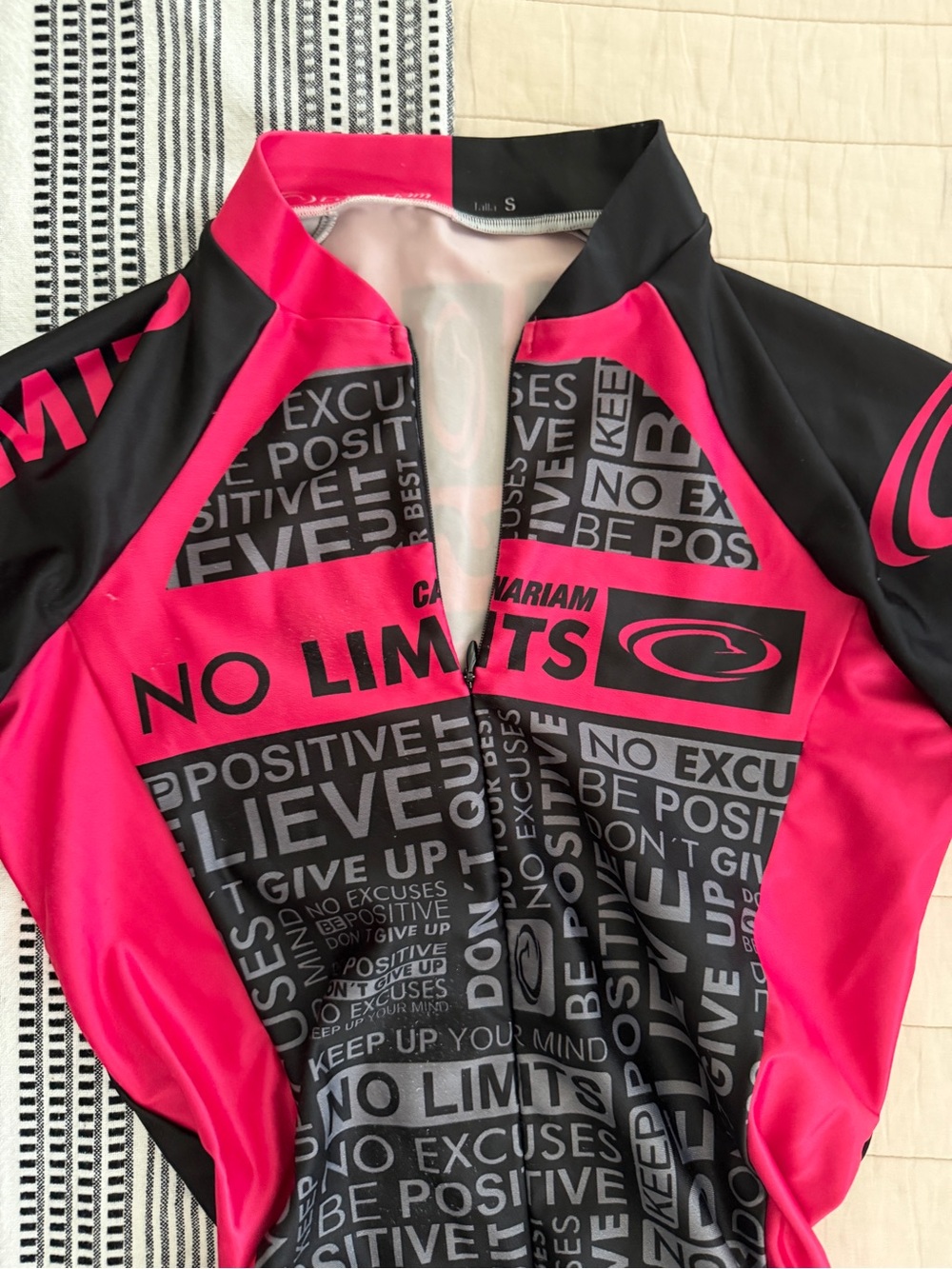 Preloved Canariam Women’s No Limits Pink & Black Speed Skating Skinsuit - Picture 3 of 10